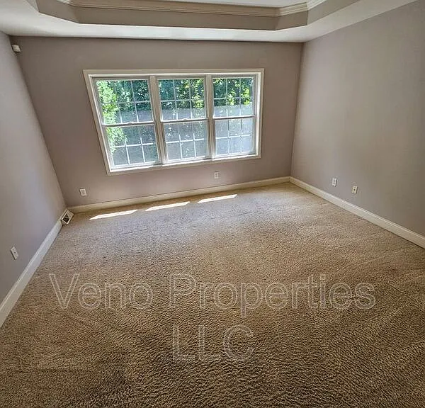 5 Brighton Ct — Photo 17