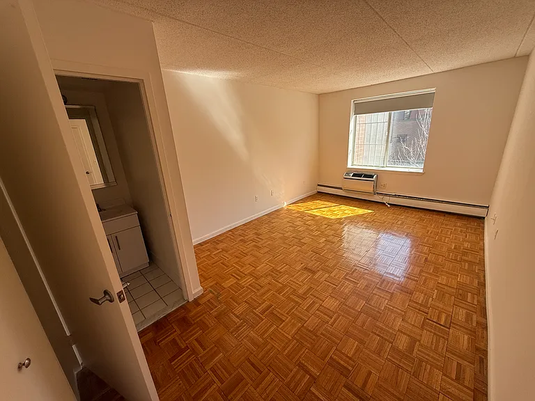 3620 Parsons Blvd #4C — Photo 13