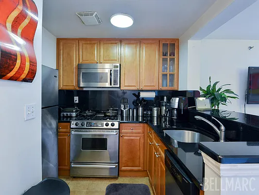 Rented by Bellmarc Realty | media 22