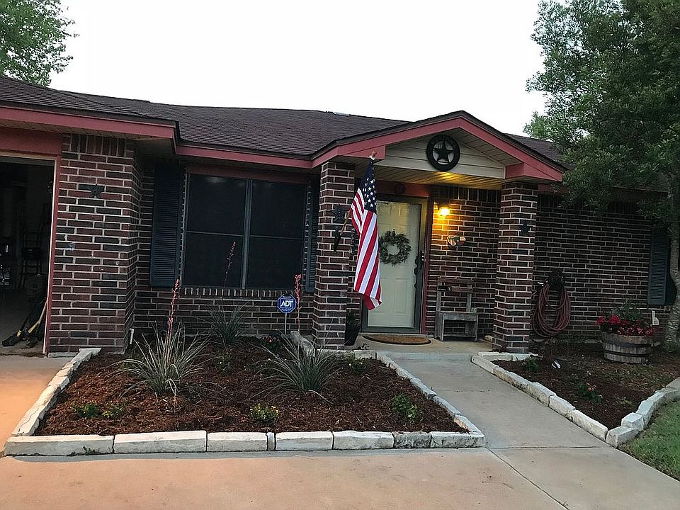 1st image of 4400 River Oaks Dr