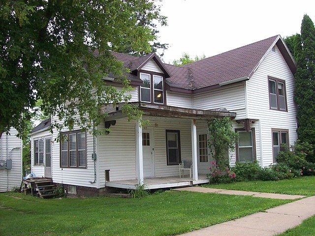 2nd image of 217 N Hendren Ave