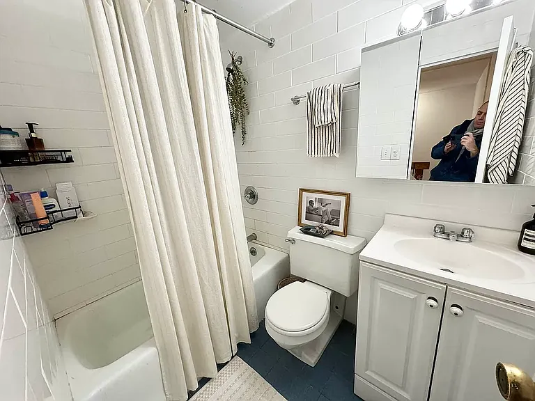 135 Charles St #THE — Photo 5