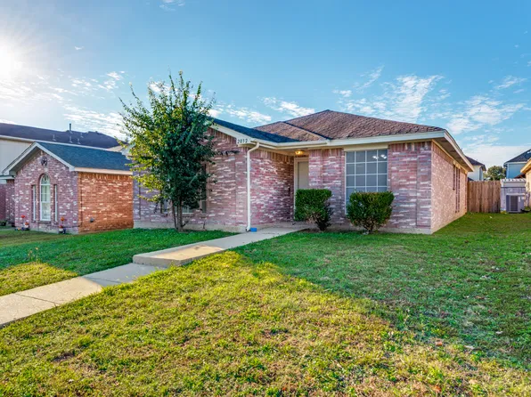 2032 Kirkwood St, Mesquite, TX 75149