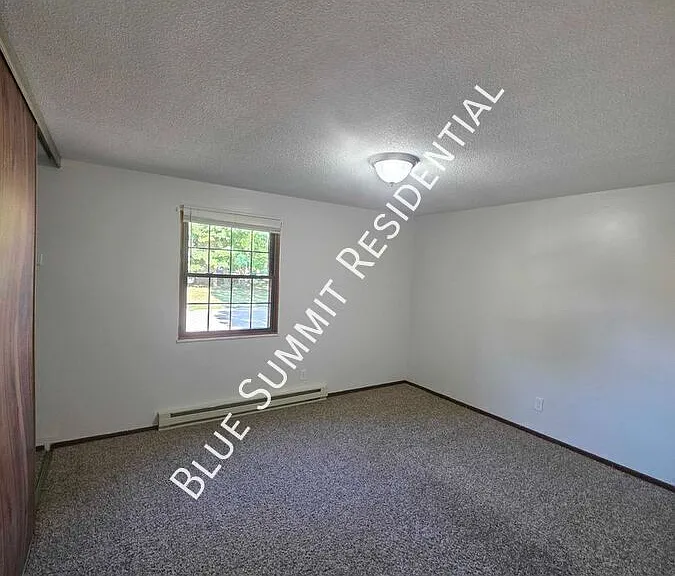 913 Brookfield Dr #7 — Photo 9