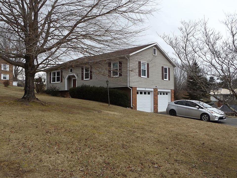 1st image of 99 Pine Knoll Dr