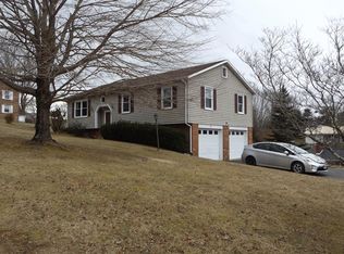 99 Pine Knoll Dr, Galax, VA 24333