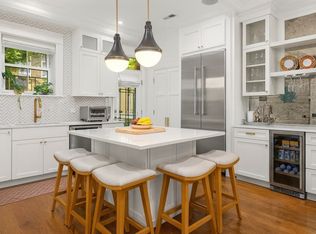 34 Dwight St APT 1, Boston, MA 02118