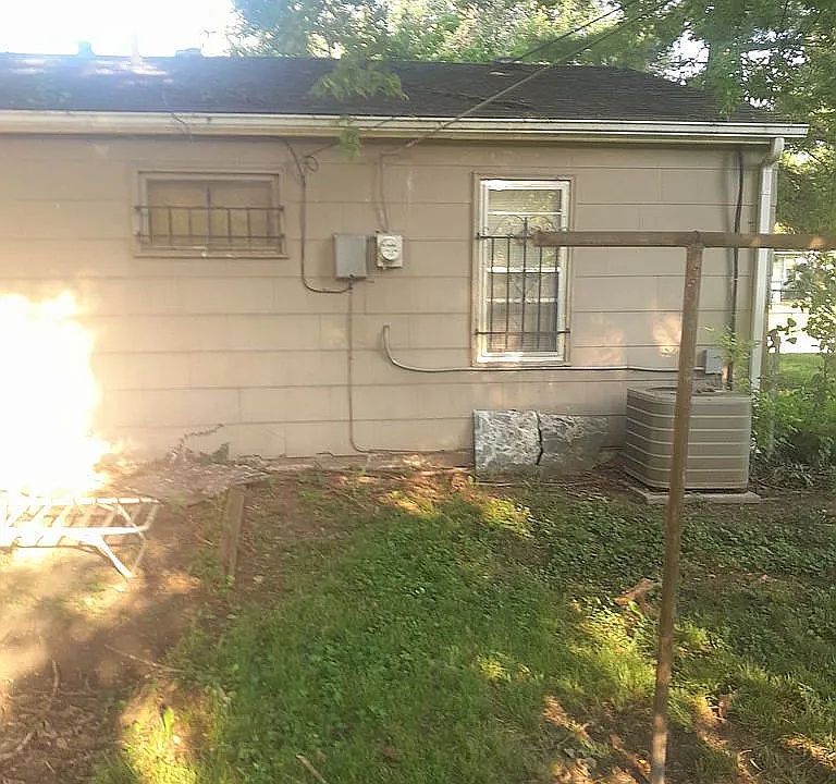 1st image of 4104 Hardesty Ave