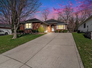 1110 Stillwater Pkwy, Crown Point, IN 46307