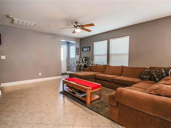 4th image of 665 Lucky Pine St