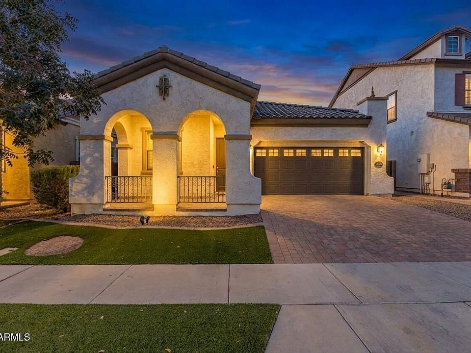 1st image of 10422 E NIDO Avenue