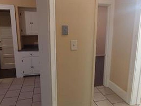 3rd image of 1427 N 47th St #1425