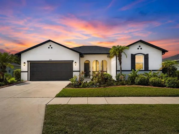 203 Star Shell Dr, Apollo Beach, FL 33572