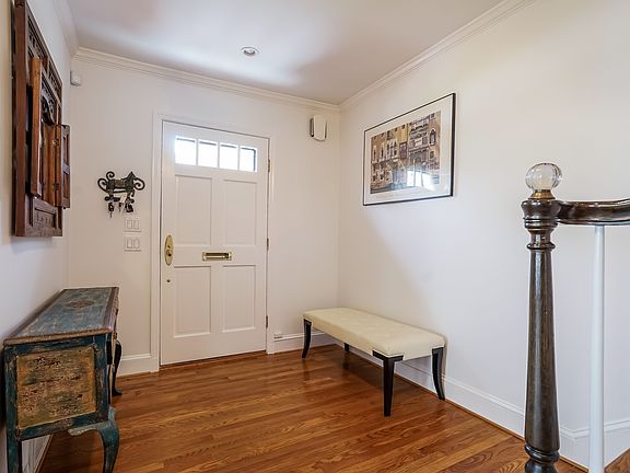 2nd image of 616 Seney Ave