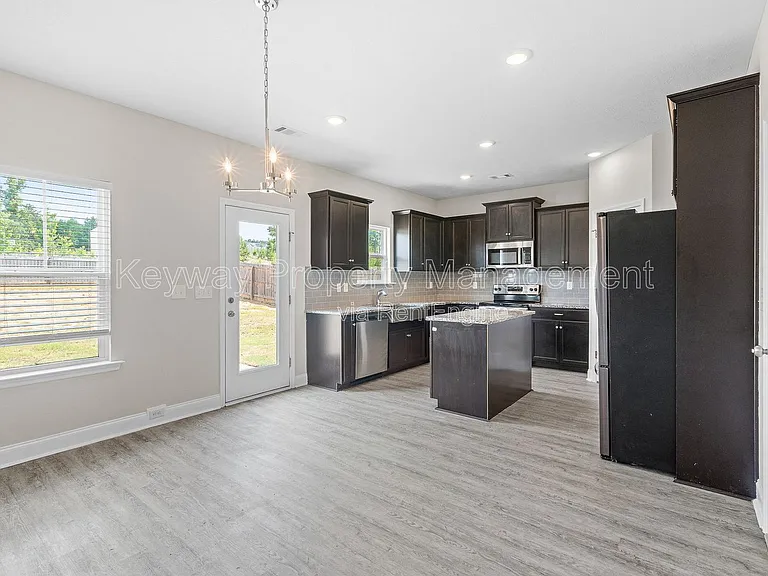 1260 Elias Sta — Photo 11