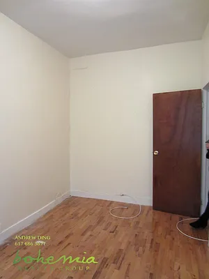 Rented by Bohemia Realty Group | media 14