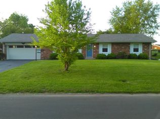 1613 Fort Sumter Dr, Lexington, KY 40505