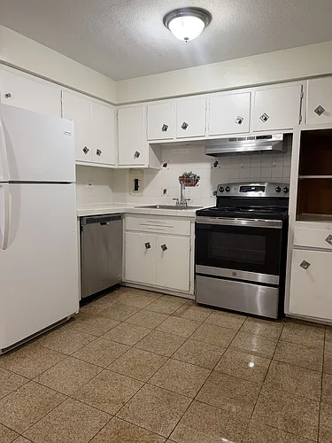 Floor plan 7132-7136 26th St. - 7136-10