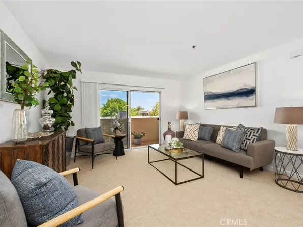 4501 Cedros Ave Unit 338, Sherman Oaks, CA 91403