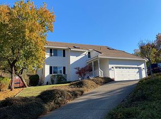 1055 Uplands Dr, El Dorado Hills, CA 95762