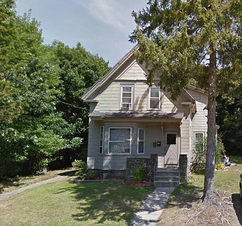 2nd image of 50 Raymond St