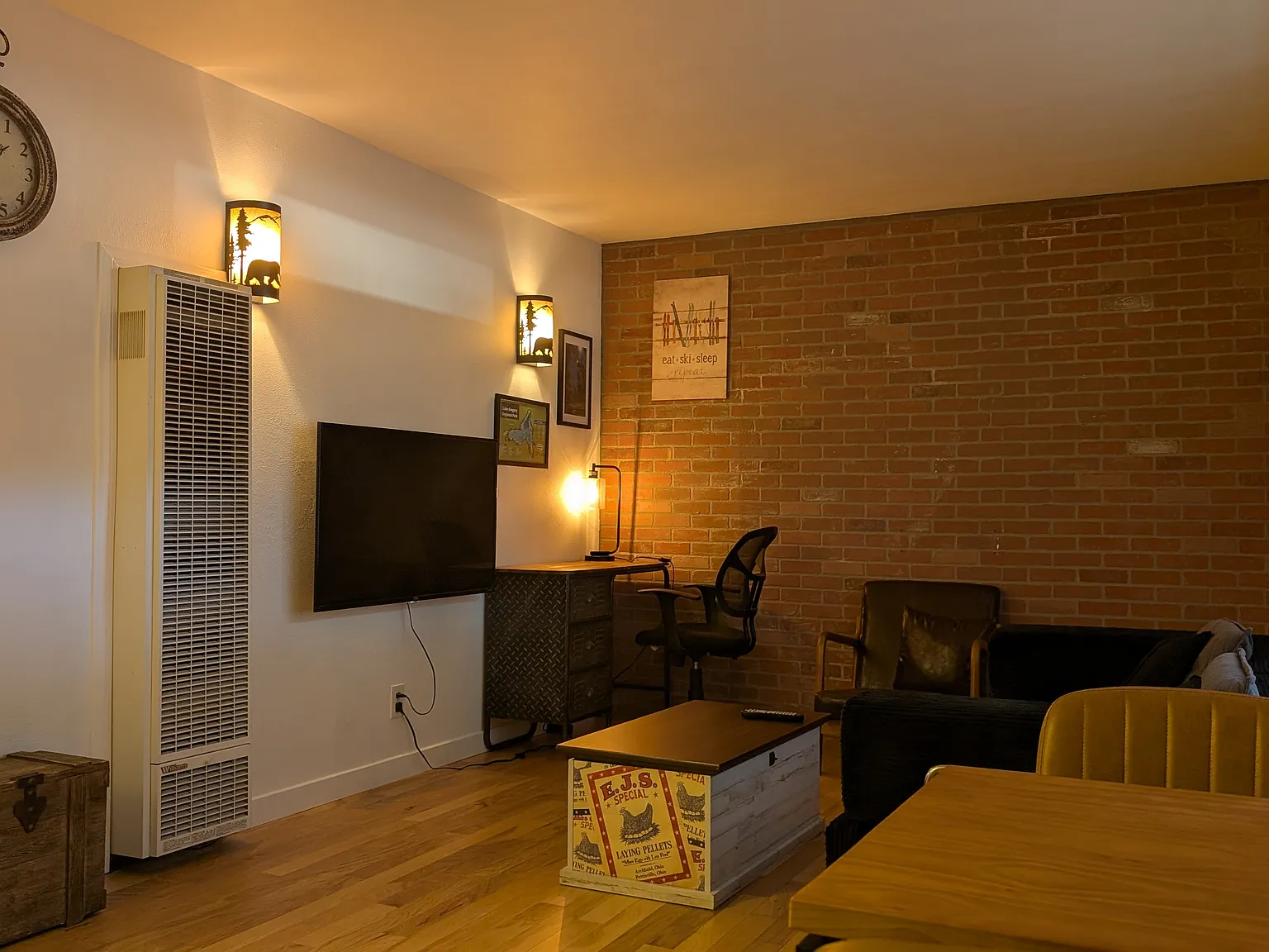 1 bed, 425 sqft, $1,700 — Photo 3