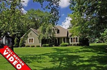 1st image of 380 Clint Ct