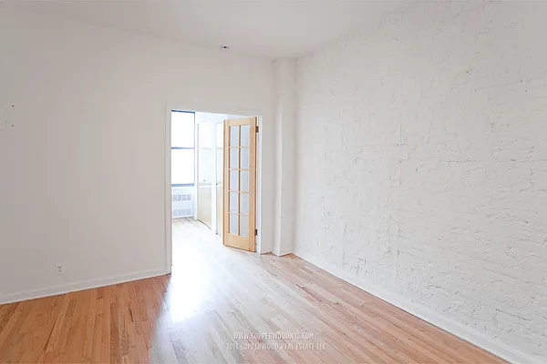 Rented by Copperwood Real Estate | media 14