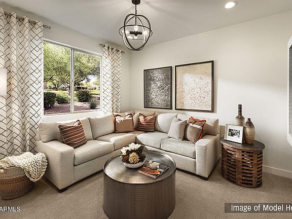 4th image of 5062 N Grand Canyon Drive