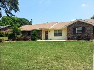 166 Azalea Dr, Millbrook, AL 36054