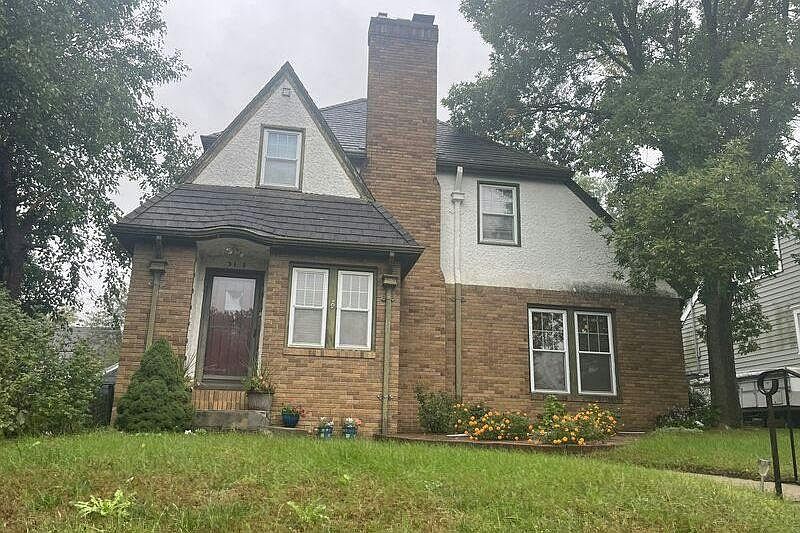 1st image of 3126 Pierce St