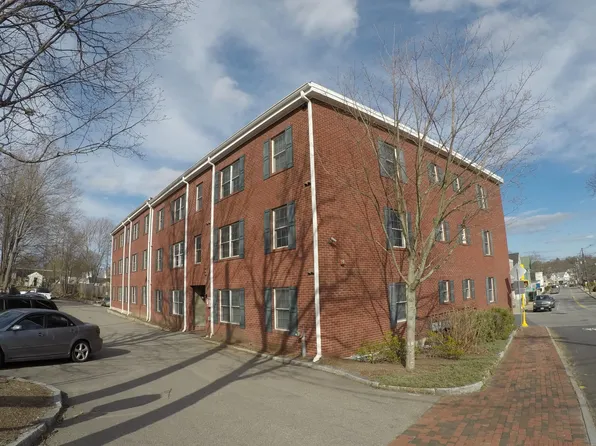 62 Nason St APT 8, Maynard, MA 01754