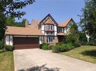 6550 Ashton Ln, Solon, OH 44139