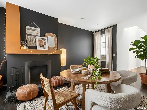 325 W 52nd St, New York, NY 10019