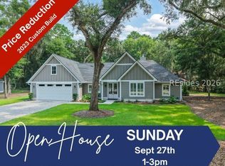 24 Alumni Rd, Beaufort, SC 29907
