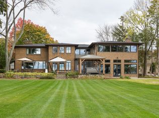 403 Farwell Dr, Madison, WI 53704