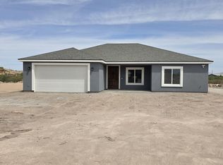 596 E Clearview Dr, Safford, AZ 85546