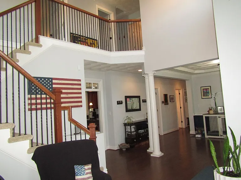 2084 Kittridge Dr — Photo 17