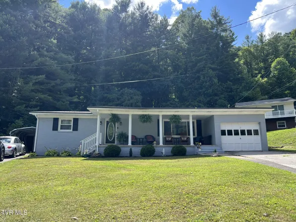 415 Chestnut St NW, Norton, VA 24273