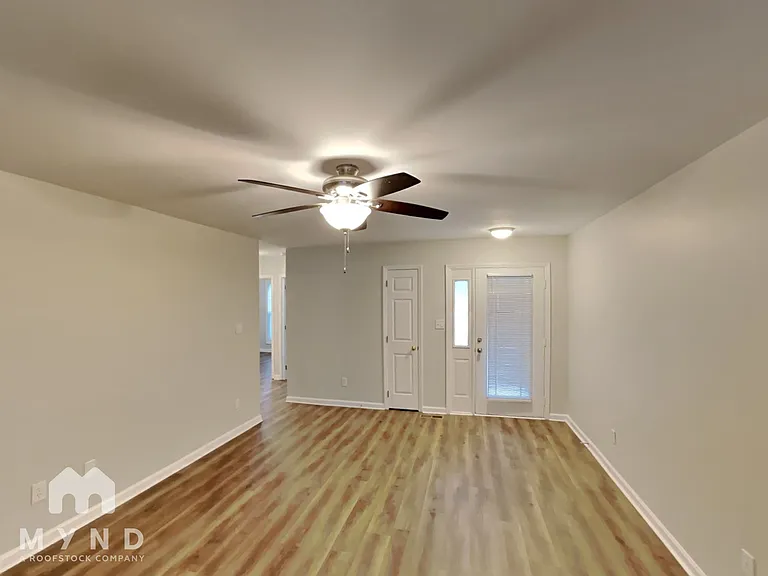 5406 S New Hope Rd — Photo 11