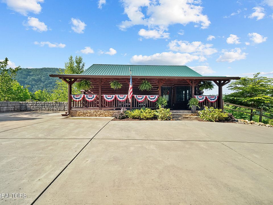 2nd image of 296 Browns Ridge Rd