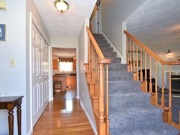 3rd image of 45 Dartmouth St
