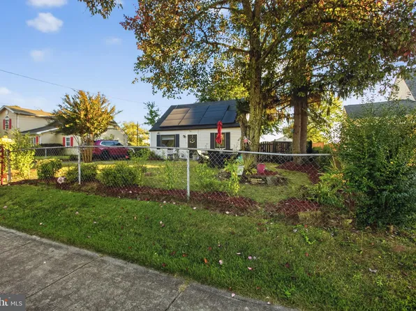 167 Scott Dr, Manassas Park, VA 20111