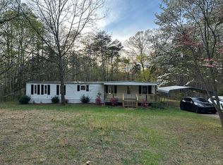 445 Jessteen Ln, Bassett, VA 24055