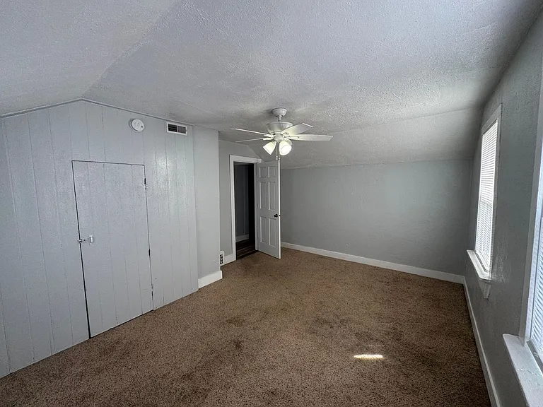 1511 Ripley St — Photo 12