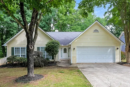 750 Paris Dr Photo 1