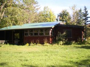 9050 Vermont Hill Rd, Holland, NY 14080