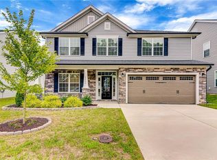 4545 River Gate Dr, Clemmons, NC 27012