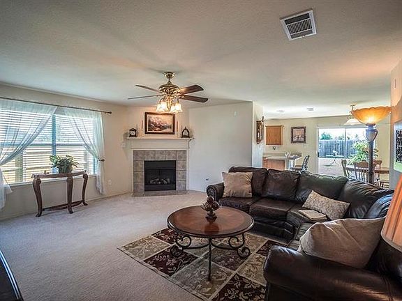 3rd image of 207 Gayleh Ln