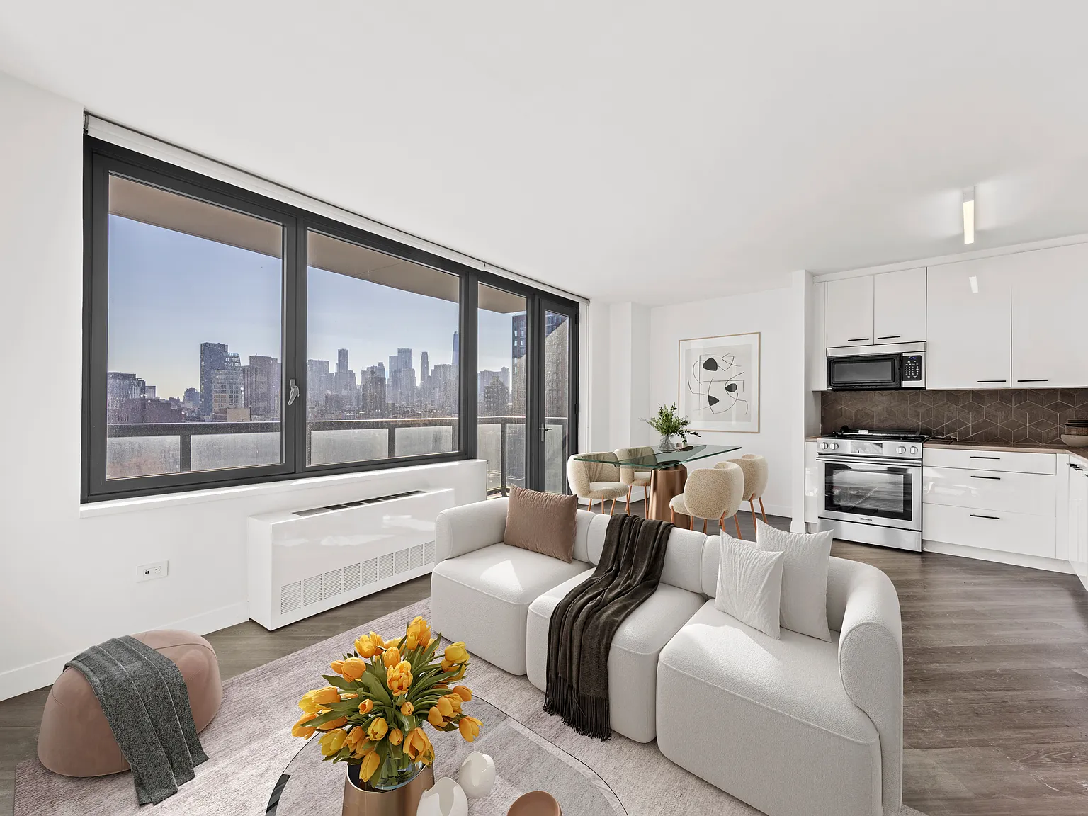 250 East Houston Street — Photo 1
